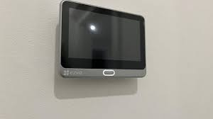 EZVIZ DP2C Videospioncino Wireless Full HD con Display 4.3”
